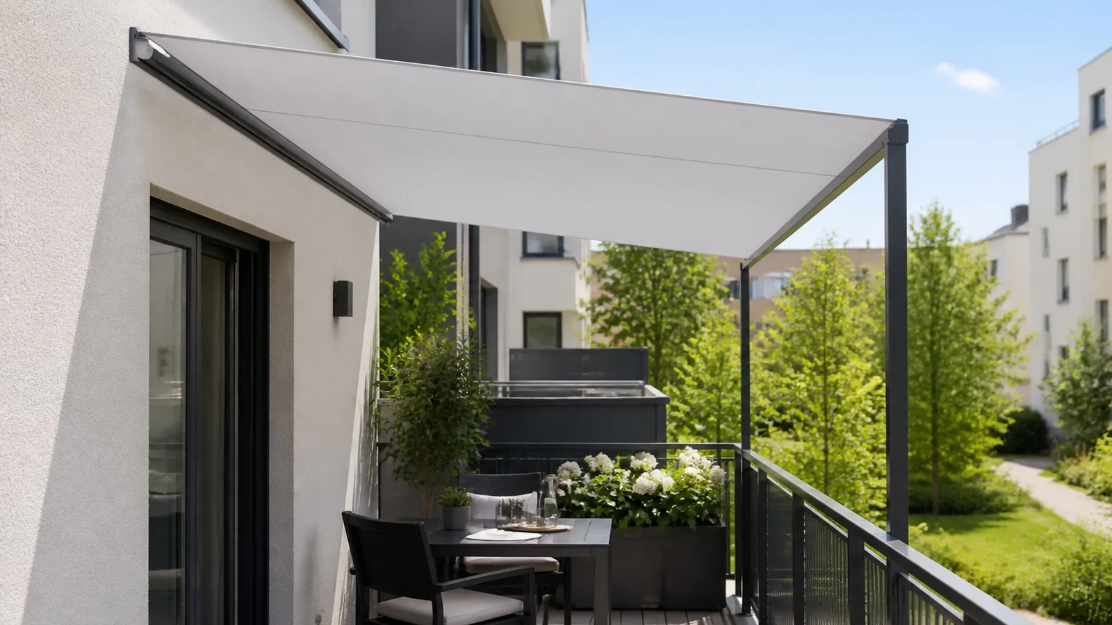 Featured image for “Nástěnný baldachýn na balkon: kotvení do zdi krok za krokem”